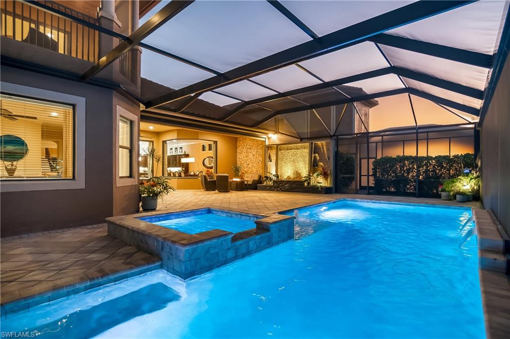 TWIN EAGLES - Residential