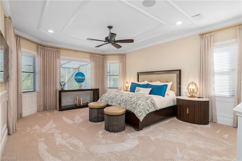 TWIN EAGLES - Residential