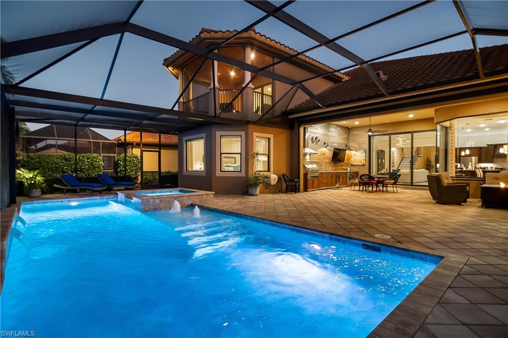 TWIN EAGLES - Residential