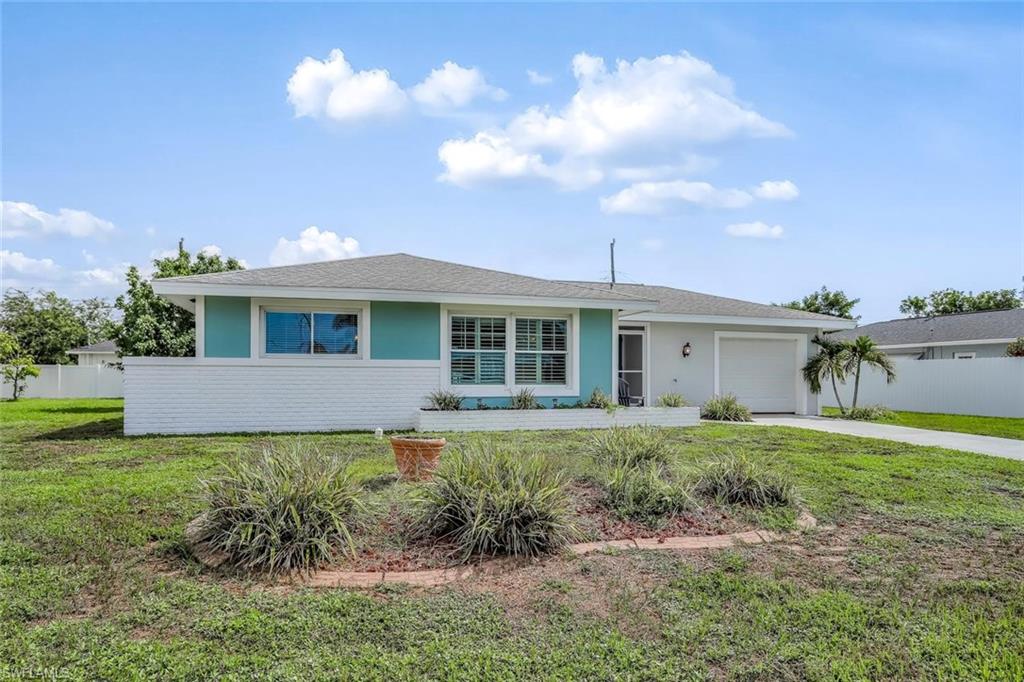 CAPE CORAL - Residential