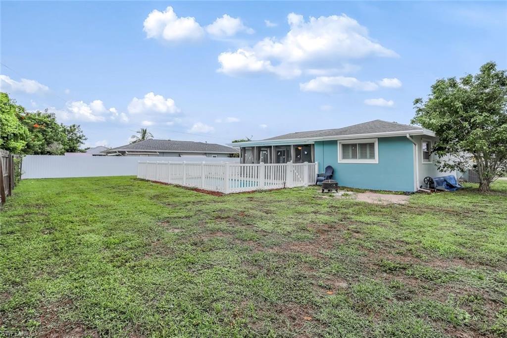 CAPE CORAL - Residential