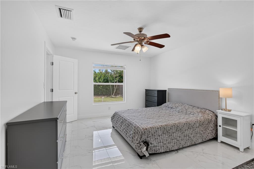 ISLAND PARK WOODLANDS - Residential