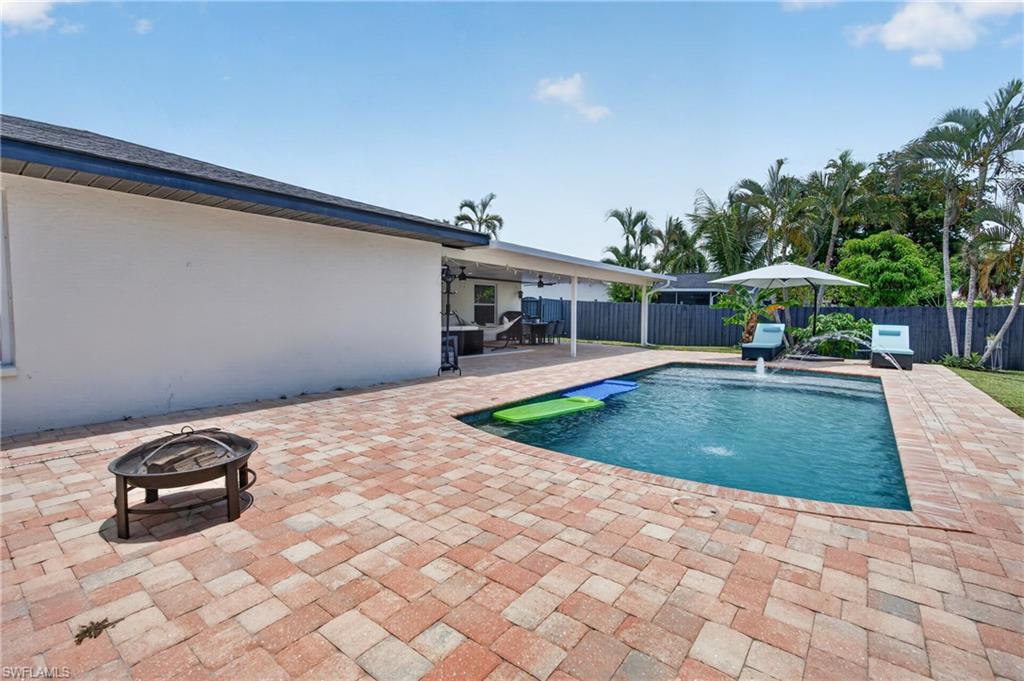 ISLAND PARK WOODLANDS - Residential