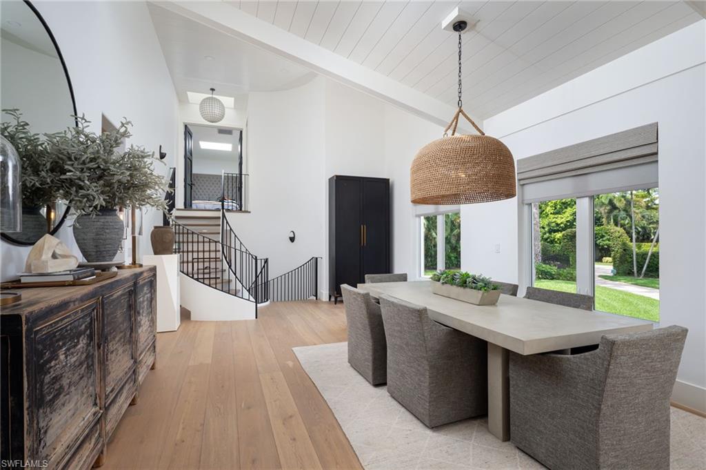PINE RIDGE - Residential