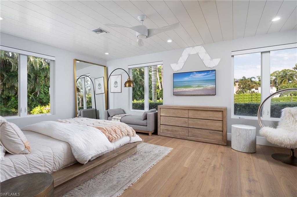 PINE RIDGE - Residential