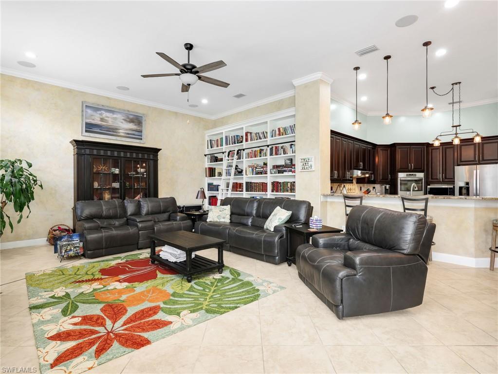 GOLDEN GATE ESTATES - Residential
