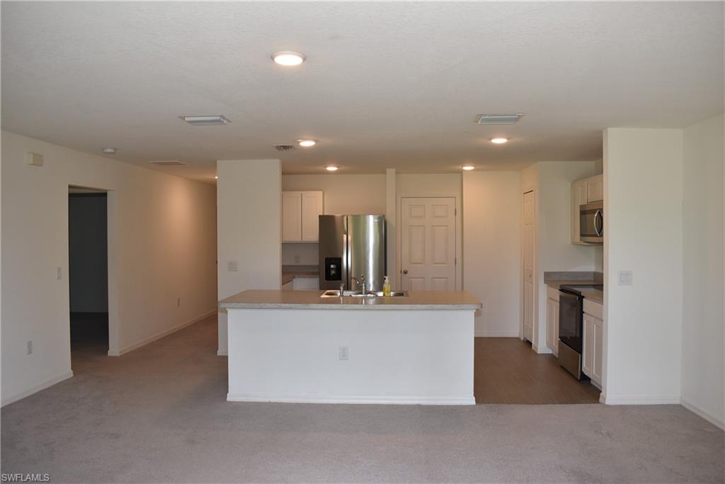 PORT CHARLOTTE - Residential Lease