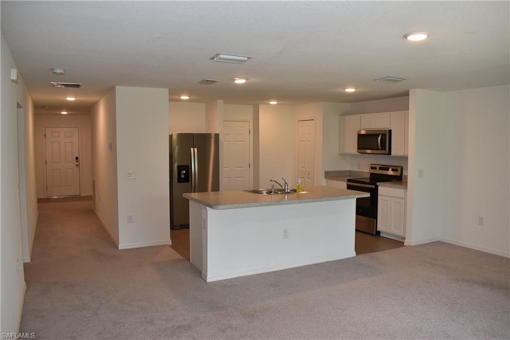 PORT CHARLOTTE - Residential Lease