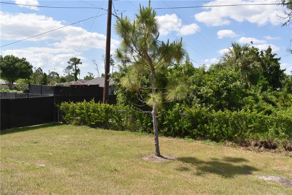 PORT CHARLOTTE - Residential Lease