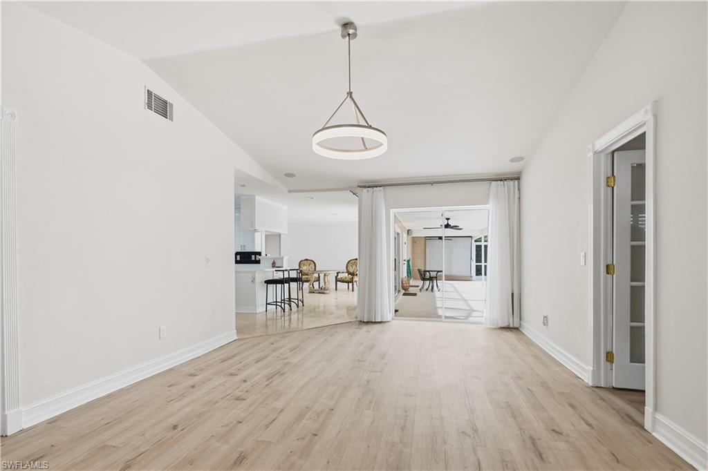 PALM RIVER ESTATES - Residential Lease