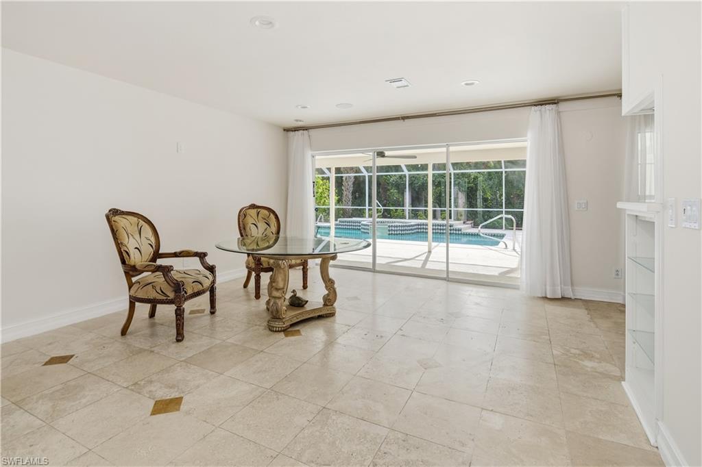 PALM RIVER ESTATES - Residential Lease