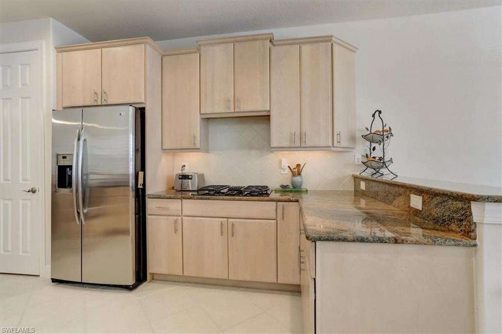 BELLE LAGO - Residential