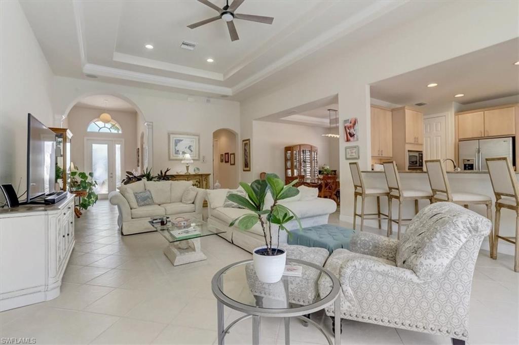 BELLE LAGO - Residential