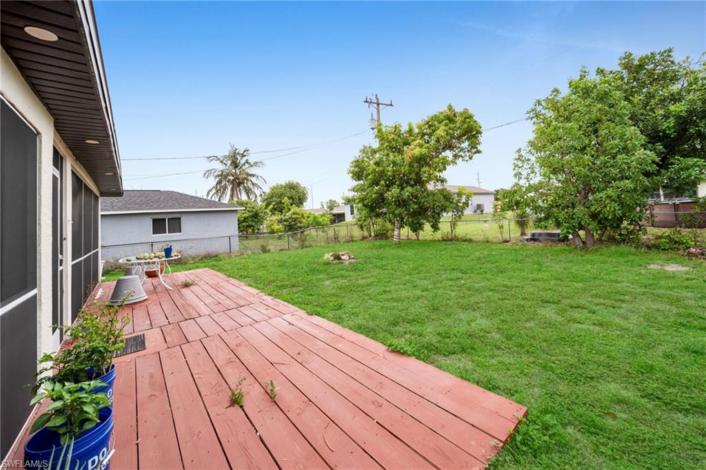 CAPE CORAL - Residential