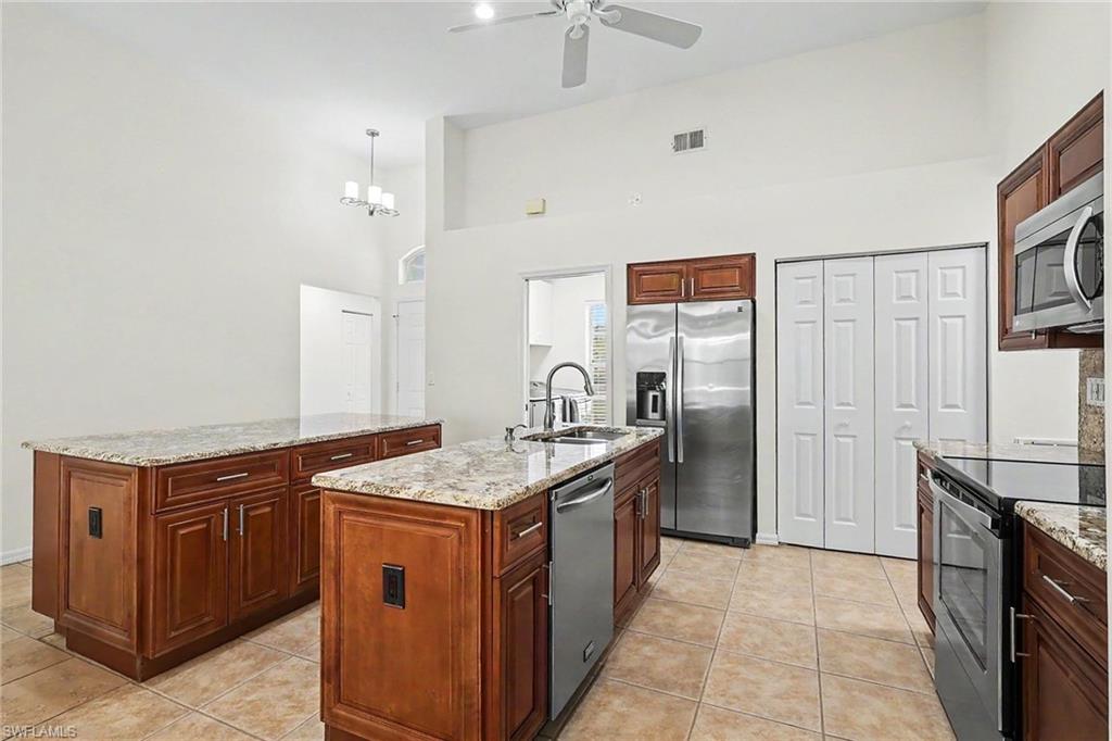 BERKSHIRE LAKES - Residential Lease