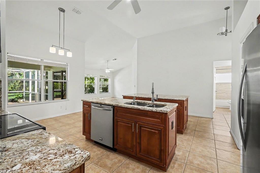 BERKSHIRE LAKES - Residential Lease