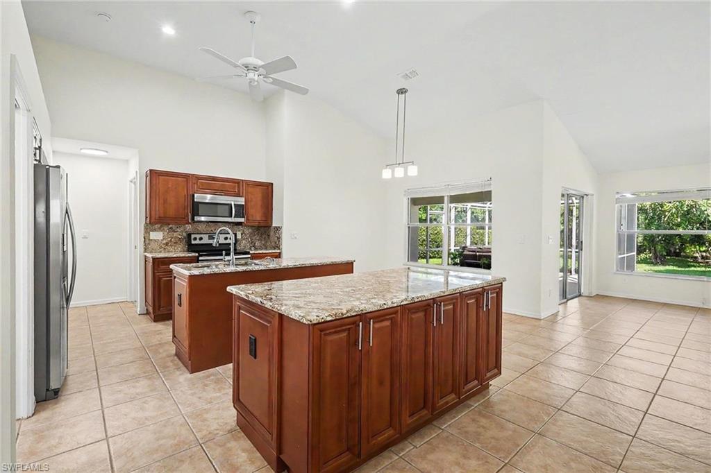 BERKSHIRE LAKES - Residential Lease