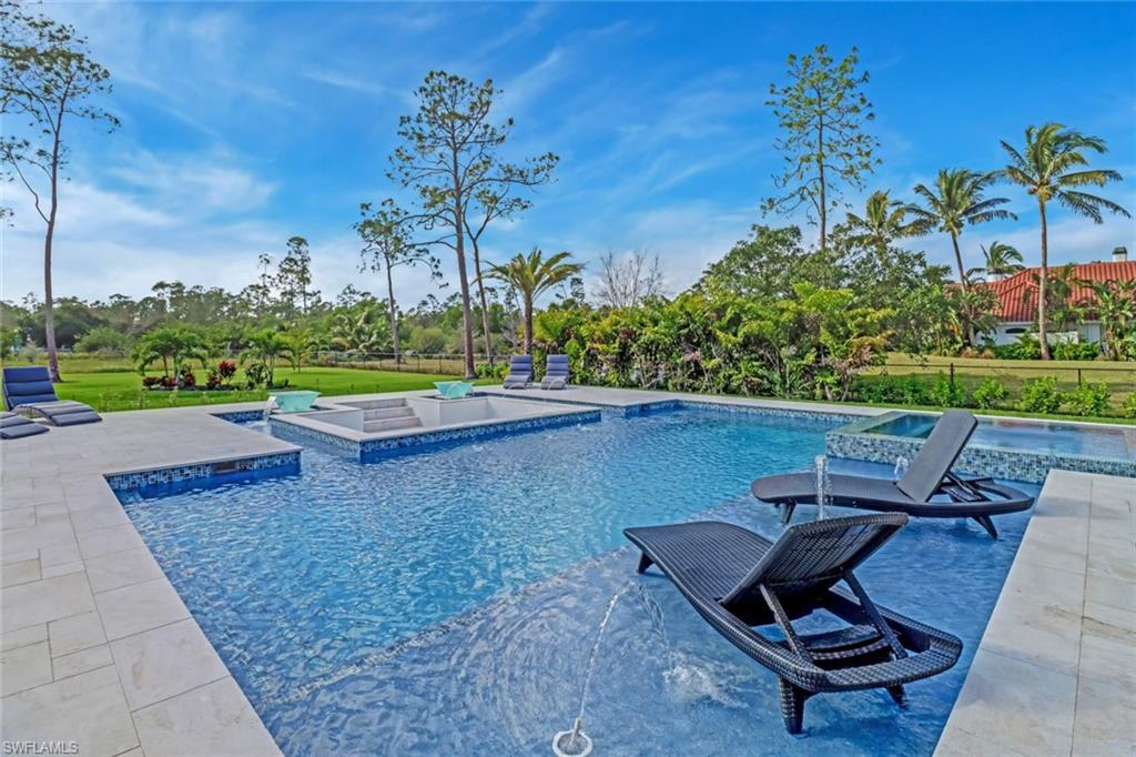 OAKES ESTATES - Residential