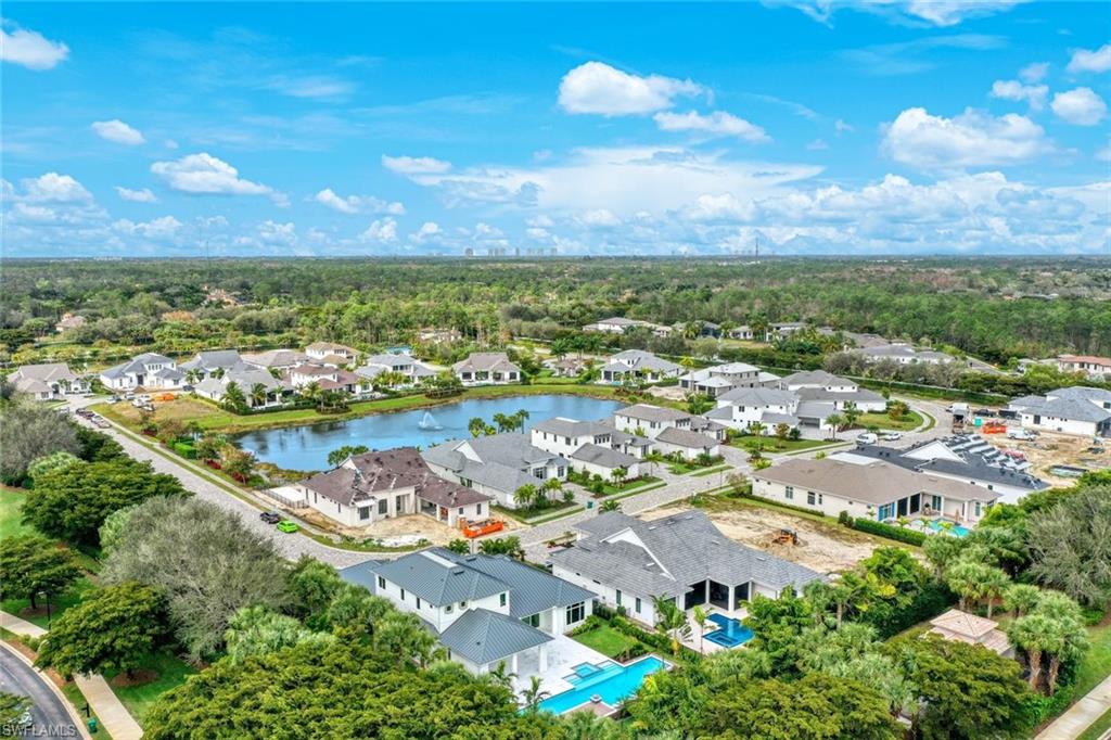 THE ENCLAVE OF DISTINCTION - Residential