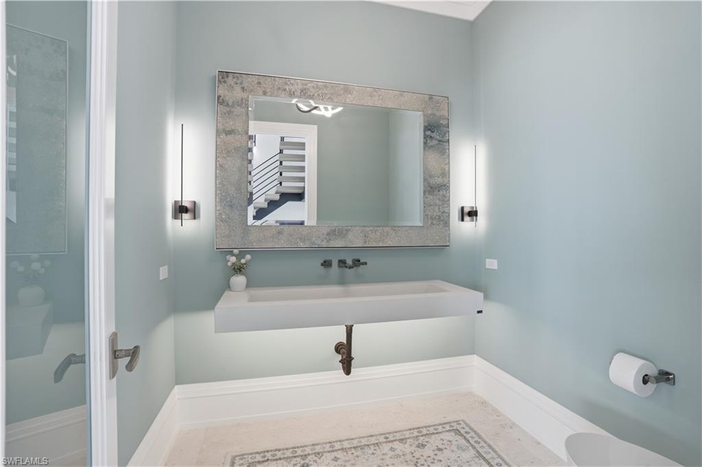 LAGUNA SHORES - Residential