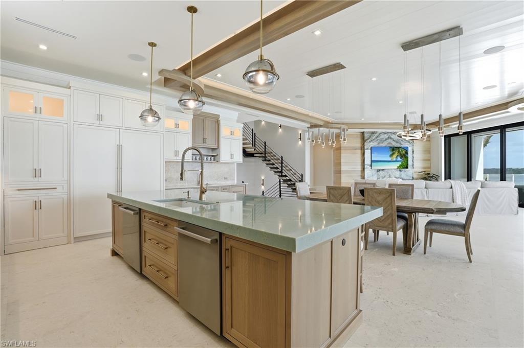 LAGUNA SHORES - Residential