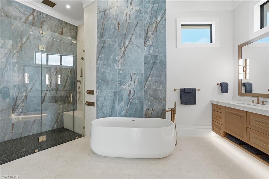 LAGUNA SHORES - Residential