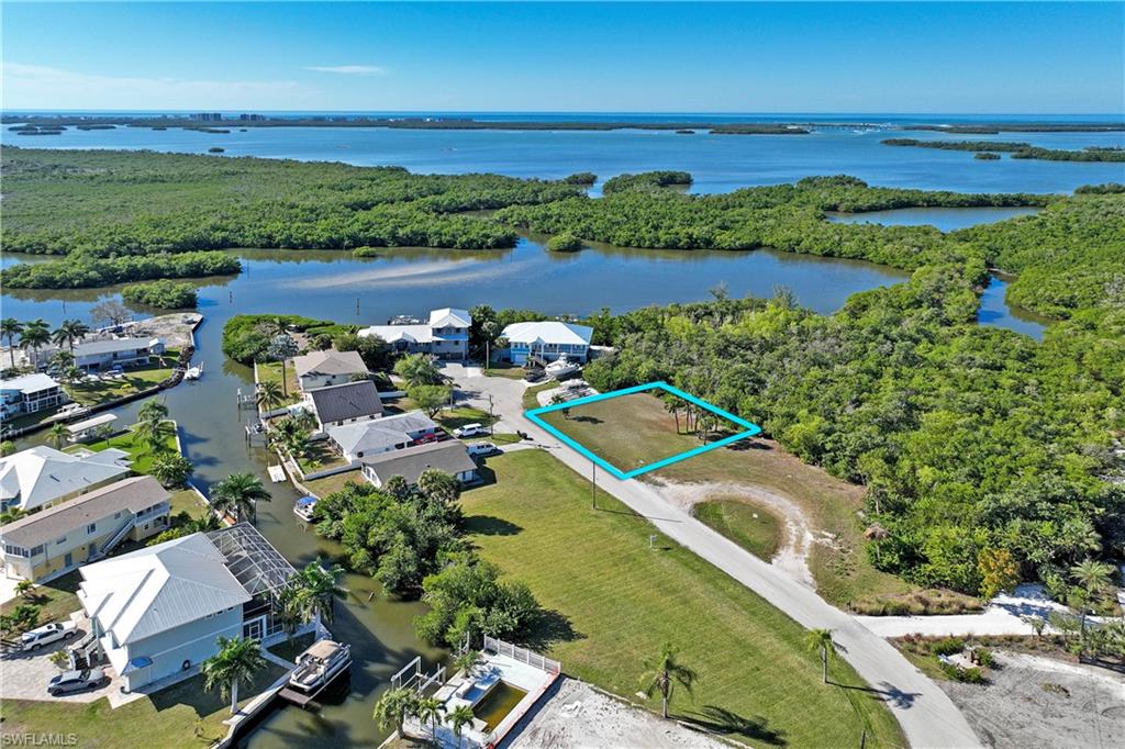 ESTERO BAY SHORES - Land
