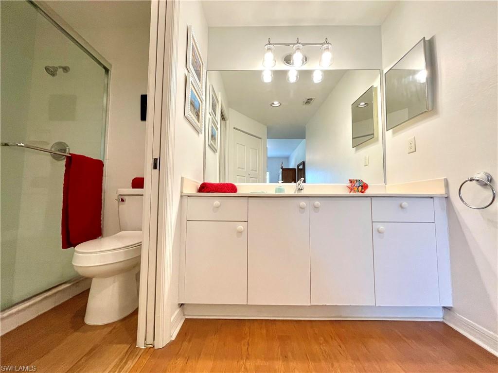 WINDSOR PLACE - Residential Lease