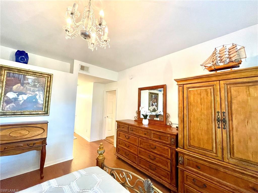 WINDSOR PLACE - Residential Lease