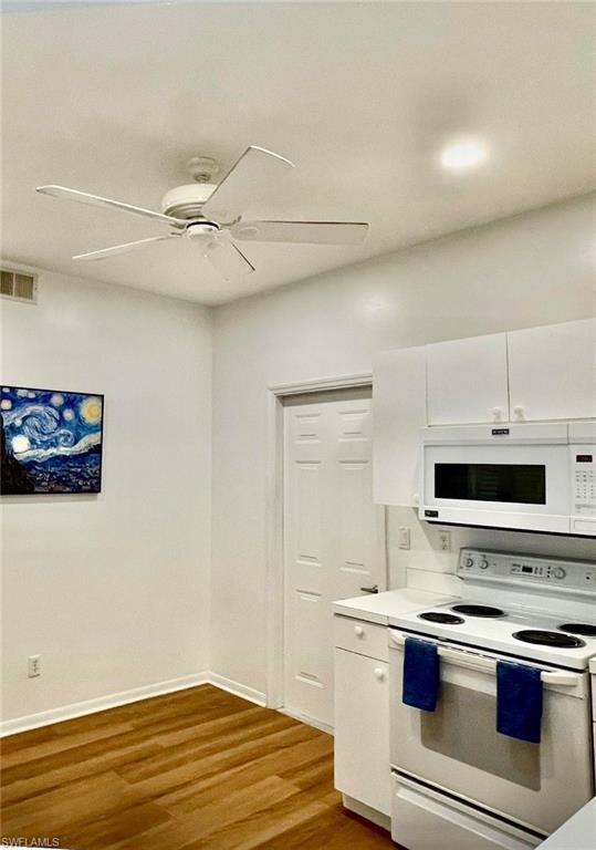 WINDSOR PLACE - Residential Lease