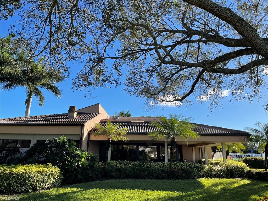 WINDSOR PLACE - Residential Lease
