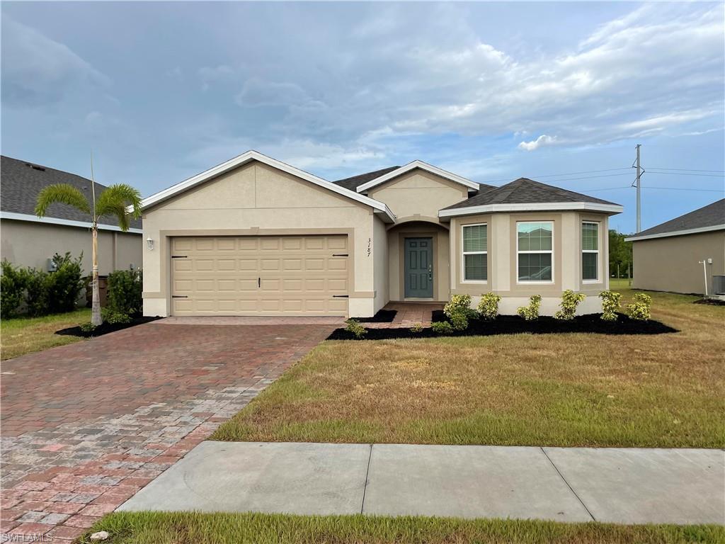 ENTRADA - Residential Lease