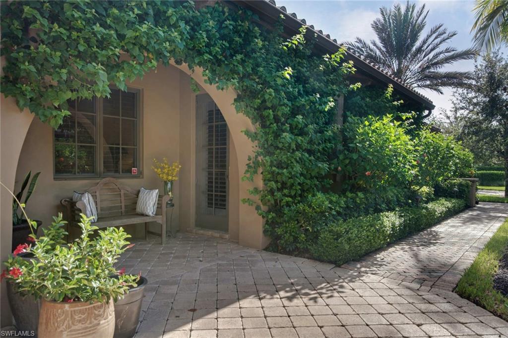 Opportunity knocked!  Wonderful open floor plan with preserve views from kitchen, living area and master sitting room. Relaxing, quiet and will never change. London Bay built with a number of upgrades.