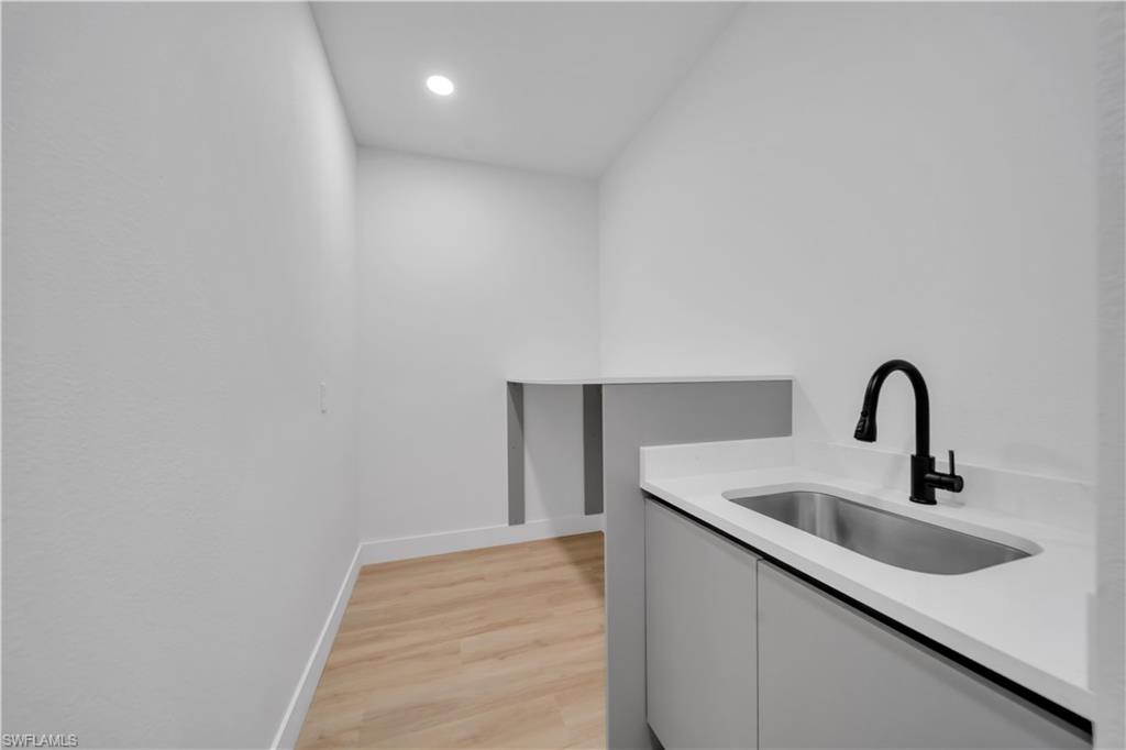 PORT CHARLOTTE - Residential