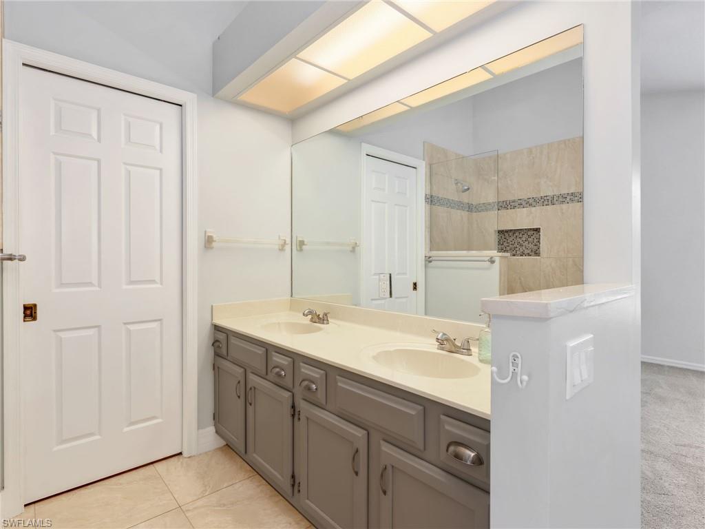 HUNTERS RIDGE - Residential
