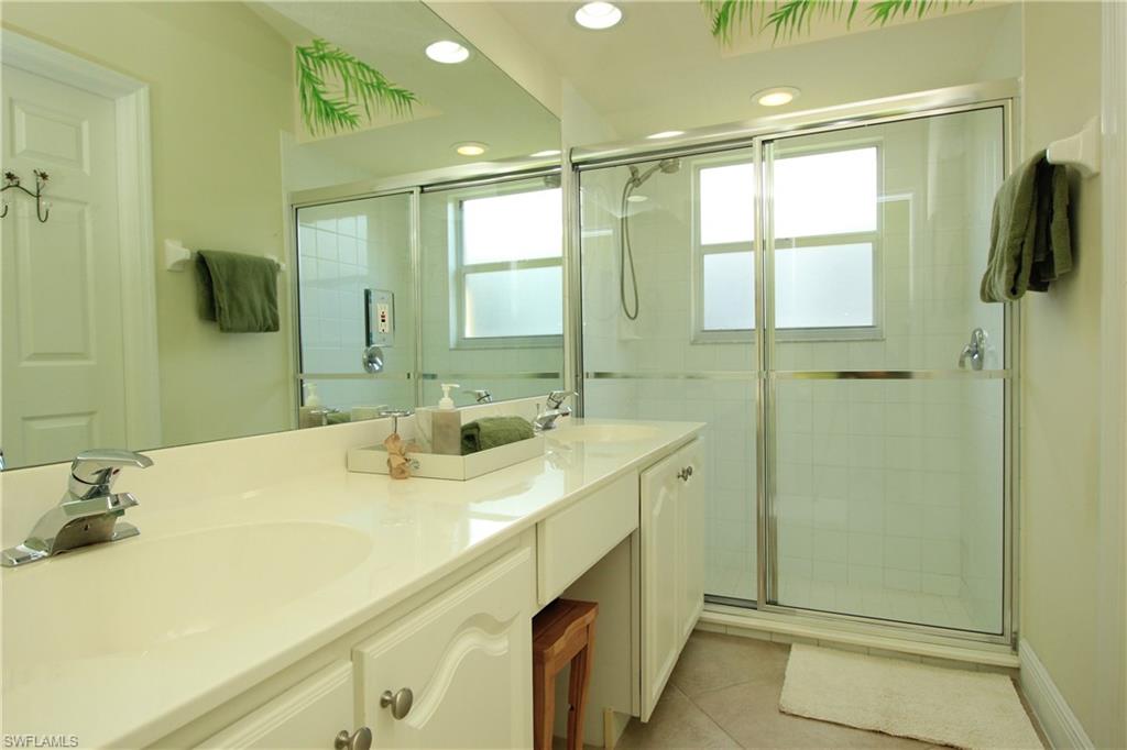 MAPLEWOOD - Residential