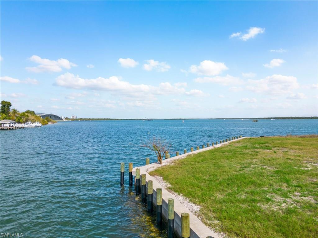 MARCO ISLAND - Land