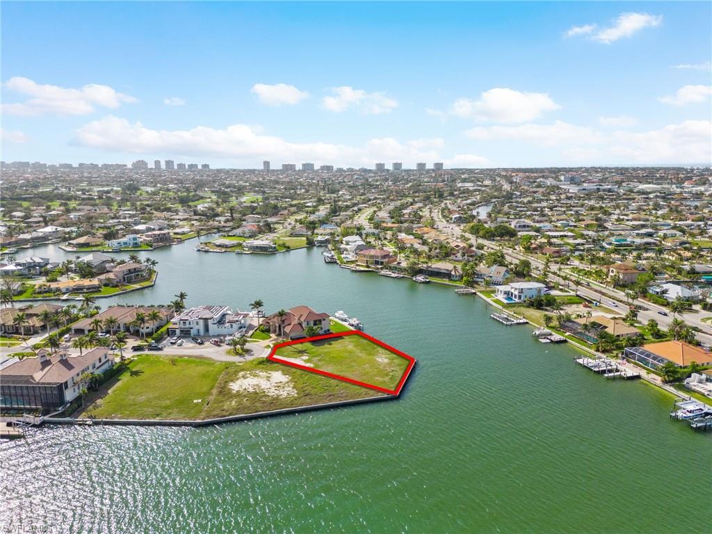 MARCO ISLAND - Land