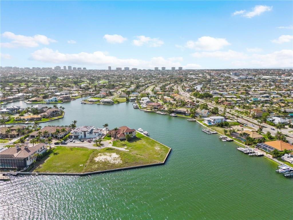 MARCO ISLAND - Land