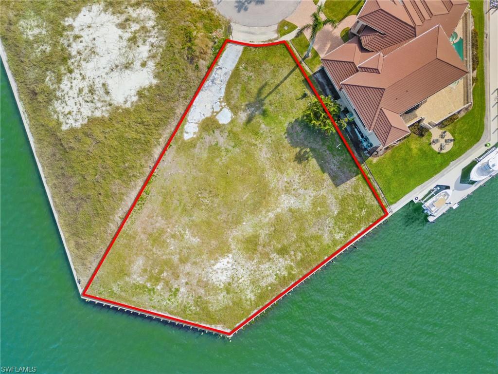 MARCO ISLAND - Land