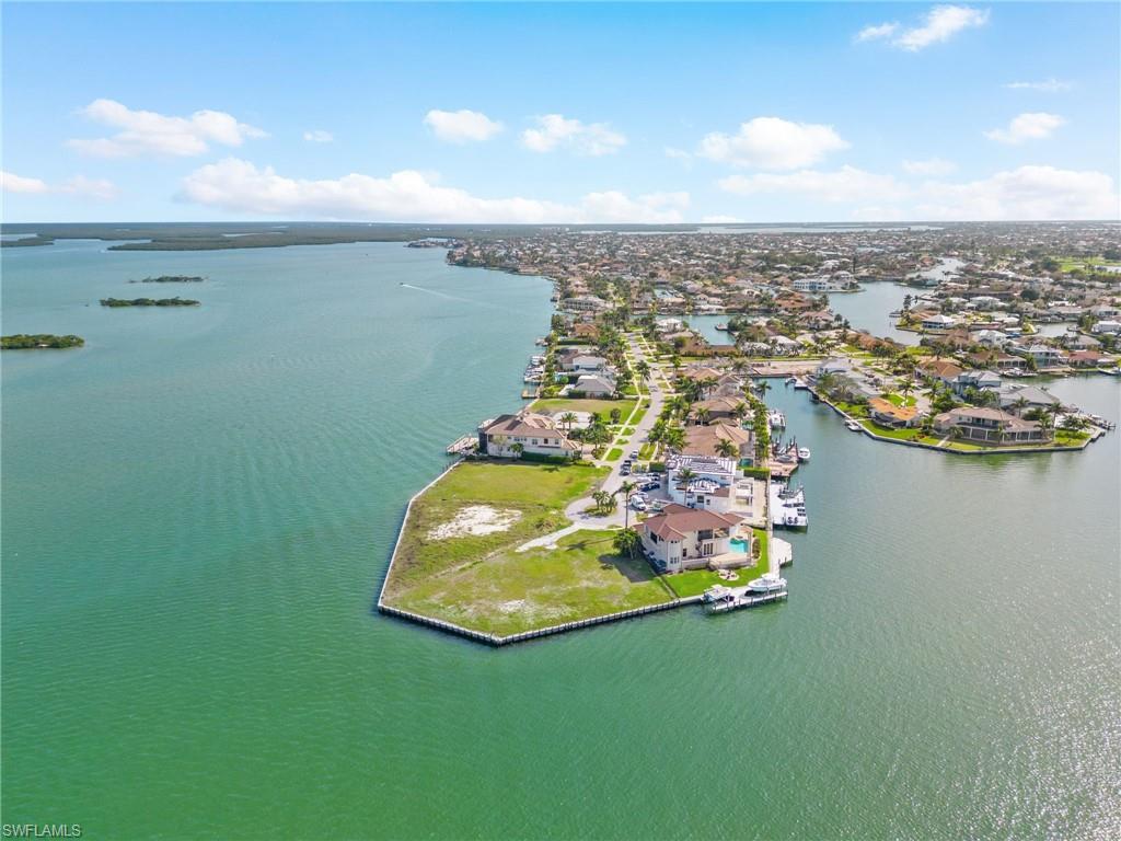 MARCO ISLAND - Land