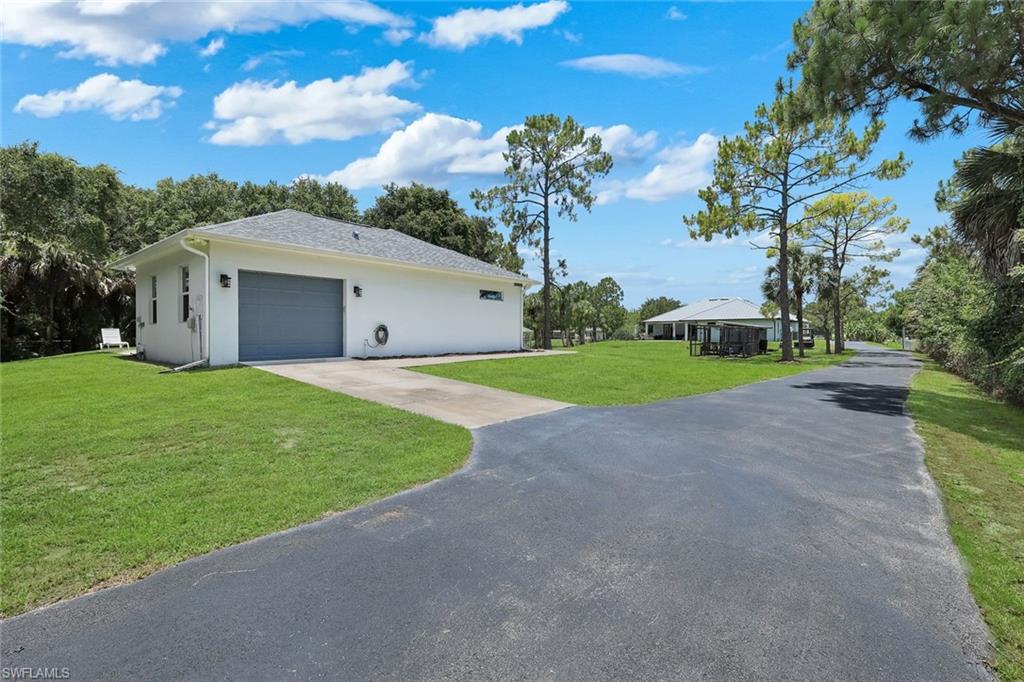 GOLDEN GATE ESTATES - Residential