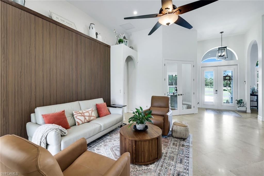 GOLDEN GATE ESTATES - Residential