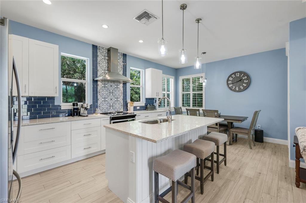 GOLDEN GATE ESTATES - Residential