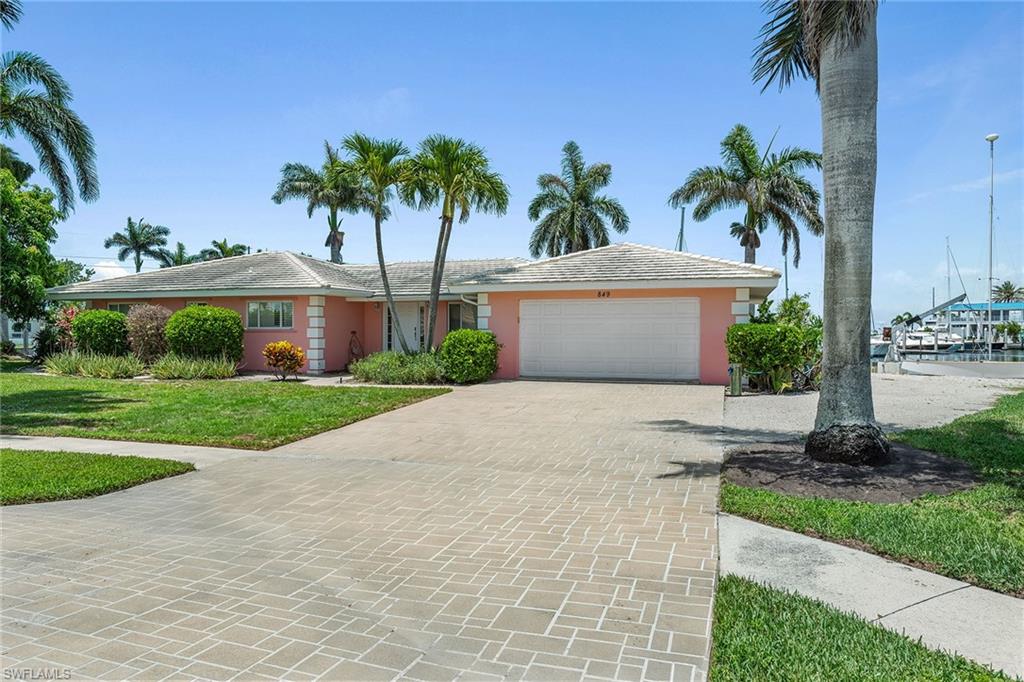 MARCO ISLAND - Residential