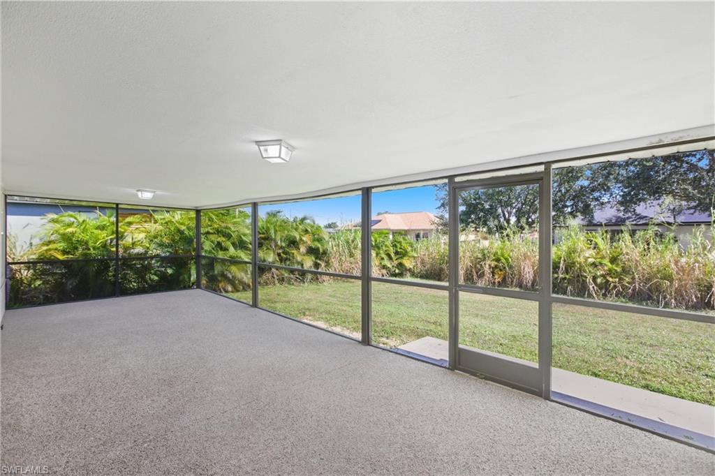 CAPE CORAL - Residential