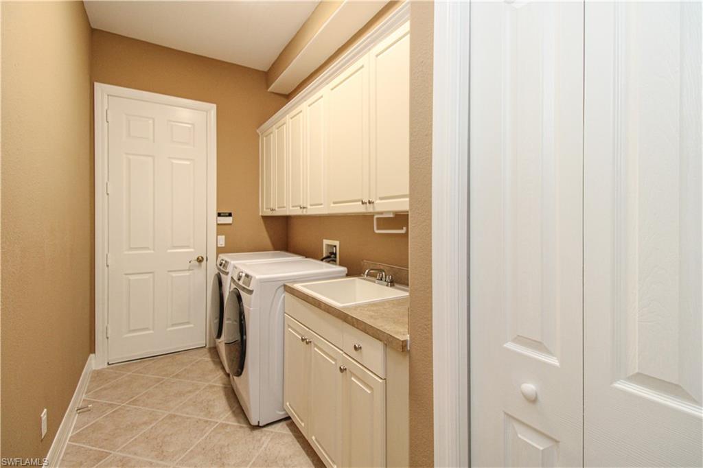 HUNTERS RIDGE - Residential Lease