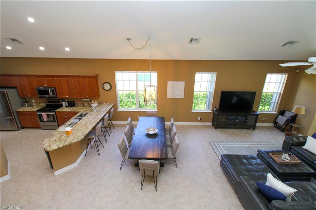 HUNTERS RIDGE - Residential Lease