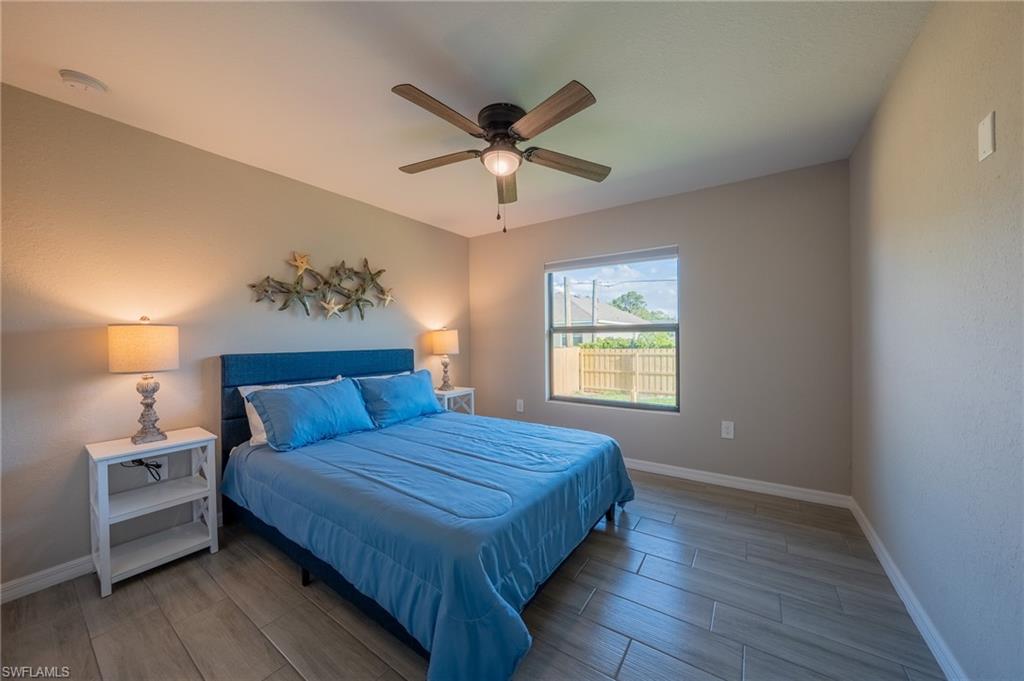 SAN CARLOS PARK - Residential