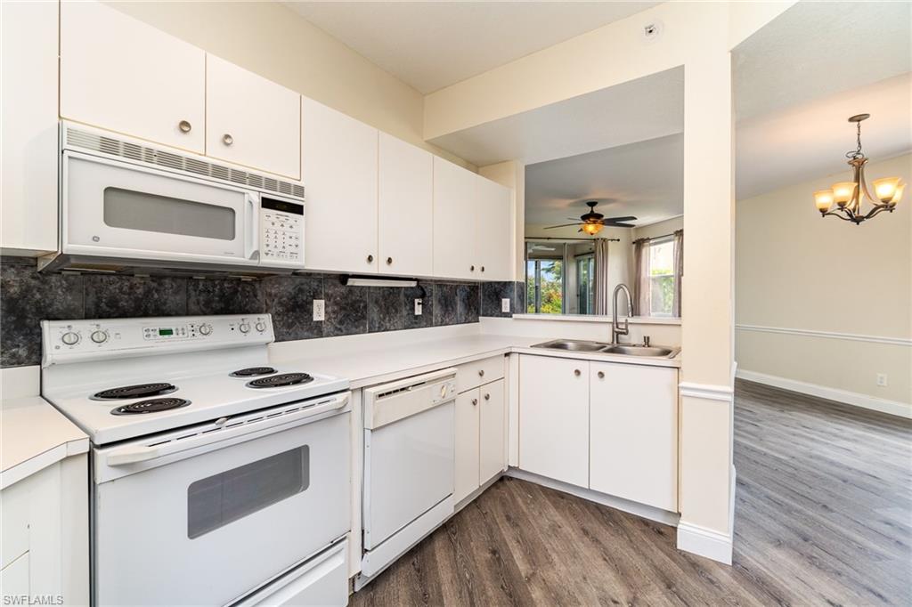 HUNTINGTON LAKES - Residential Lease